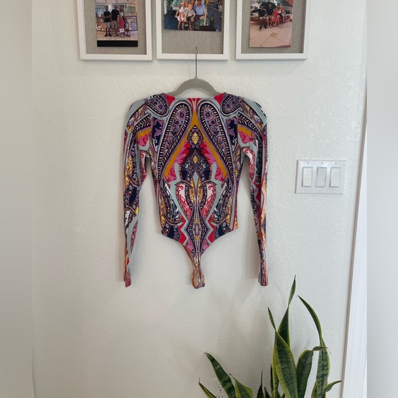 Women’s Long sleeve paisley free people bodysuit size small - Picture 4 of 5
